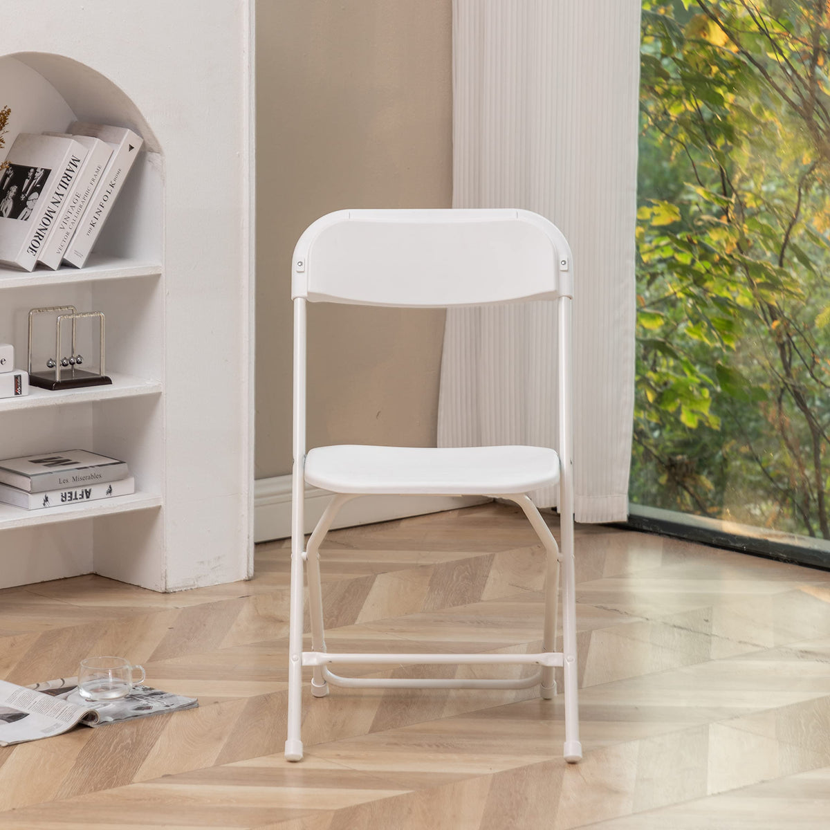White Plastic Folding Chairs Set of 10 Steel Frame P18364