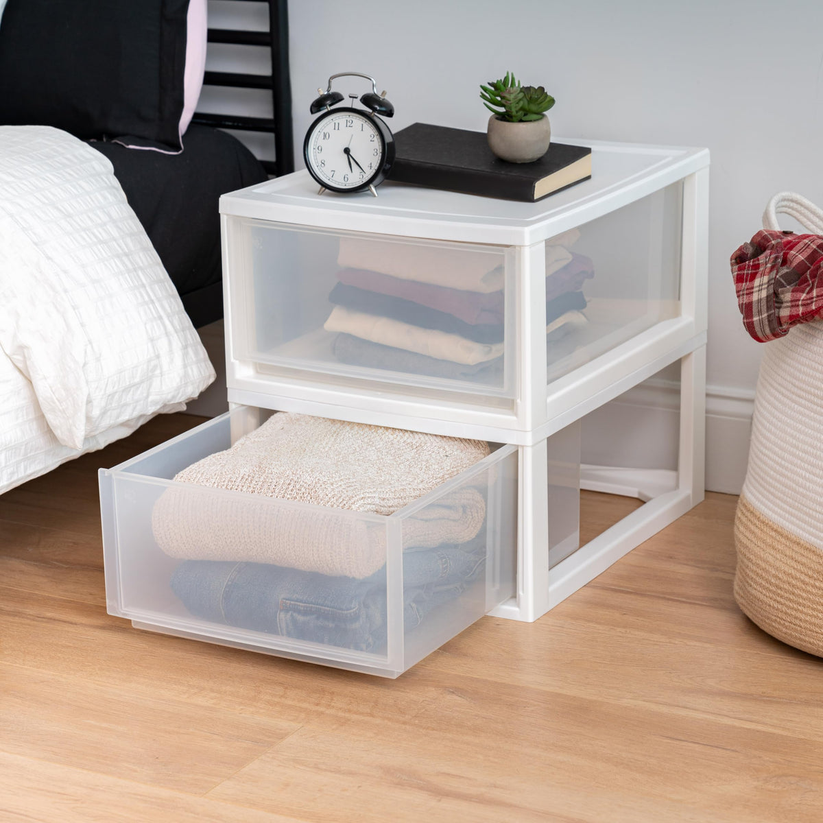 2-Pack 30 Qt. White Stacking Drawer Organizer Z9910