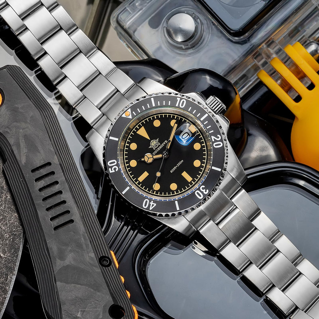 41MM Quartz Dive Watch Stainless Steel Bracelet Y575